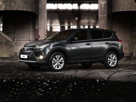RAV 4