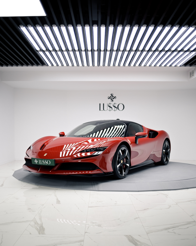 Lusso Luxury Car