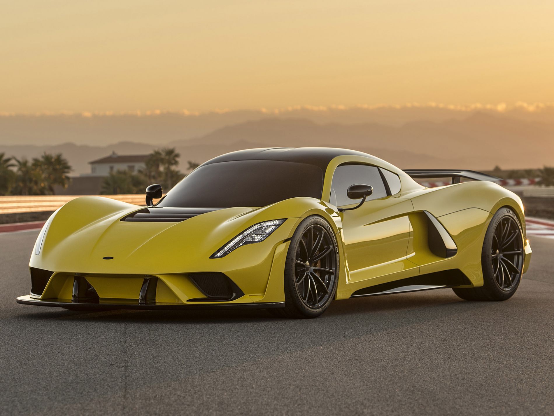 Hennessey Venom F5 - ამერიკული ჰიპერმანქანა