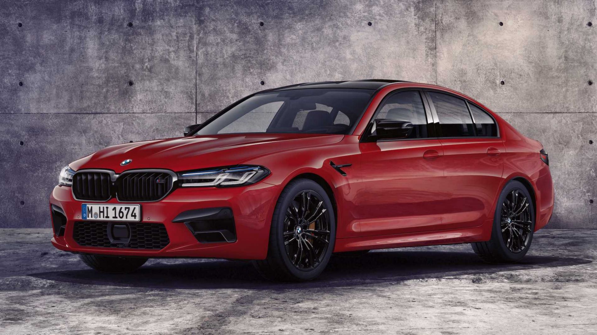 განახლებული 2021 BMW M5 