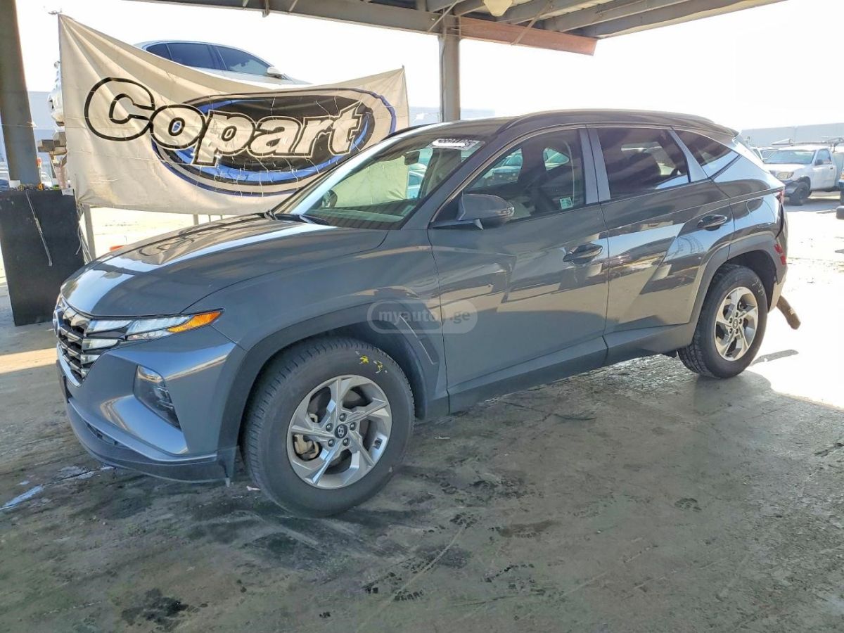 Hyundai Tucson - фото 1