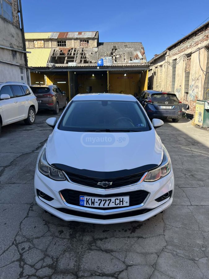 Chevrolet Cruze - фото 1