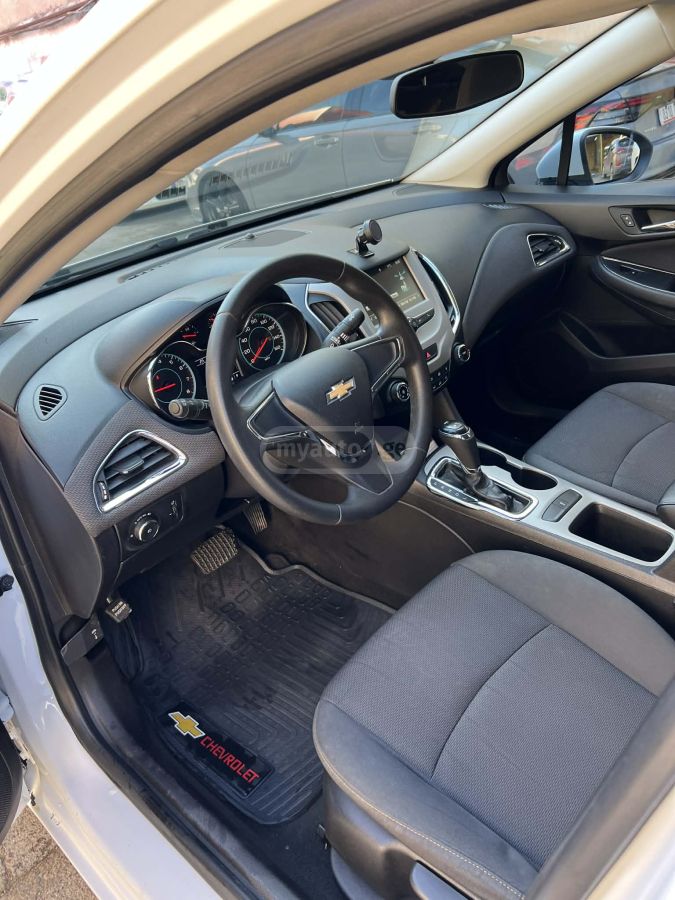 Chevrolet Cruze - фото 2