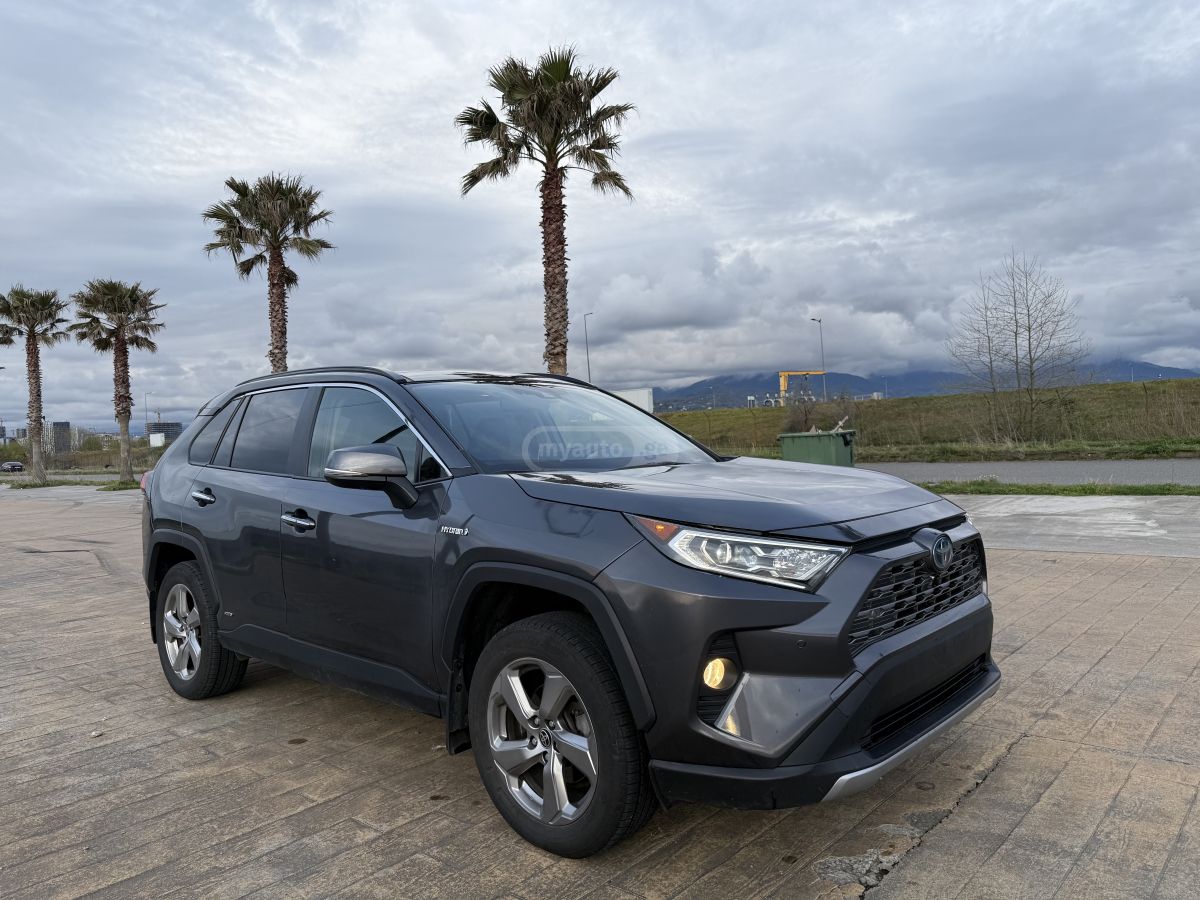 Toyota Rav 4 - фото 2
