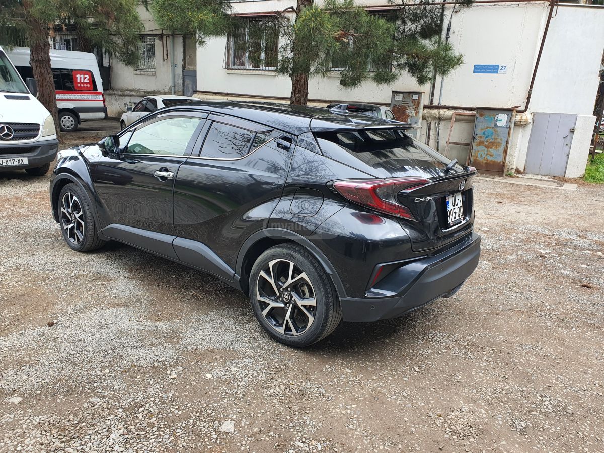 Toyota CHR - фото 11
