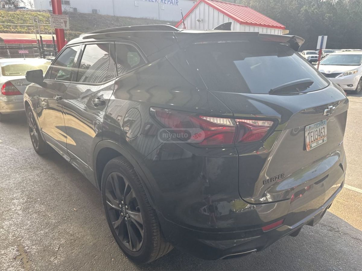 Chevrolet Blazer - фото 2