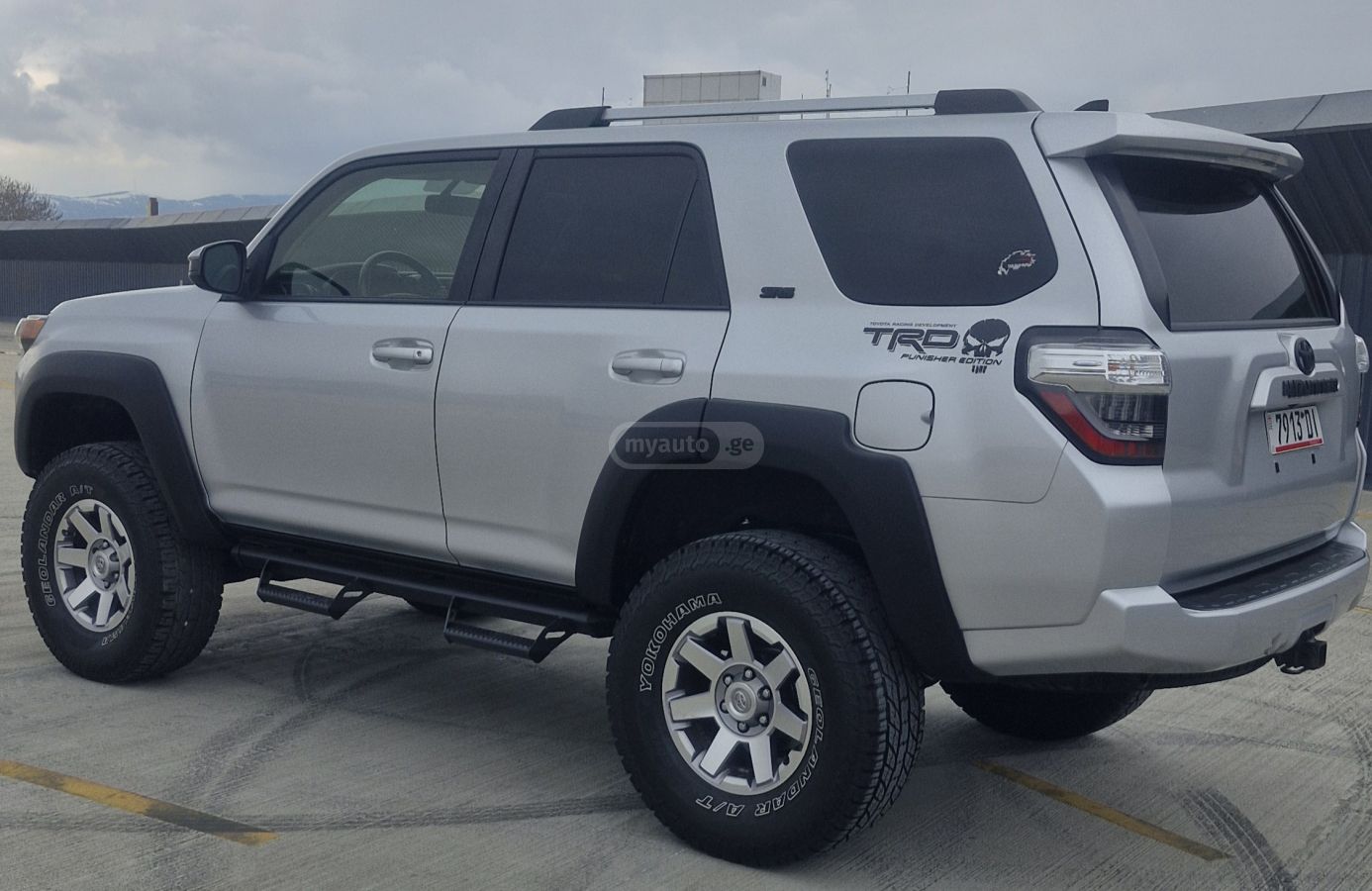 Toyota 4 Runner - фото 3