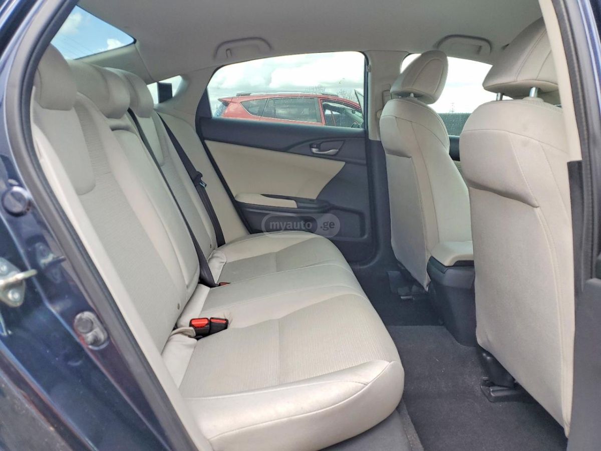 Honda Insight - фото 10