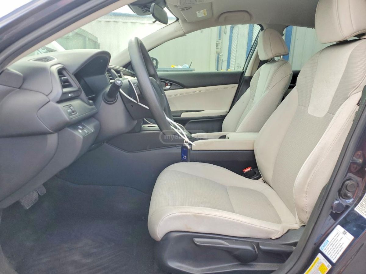 Honda Insight - фото 7