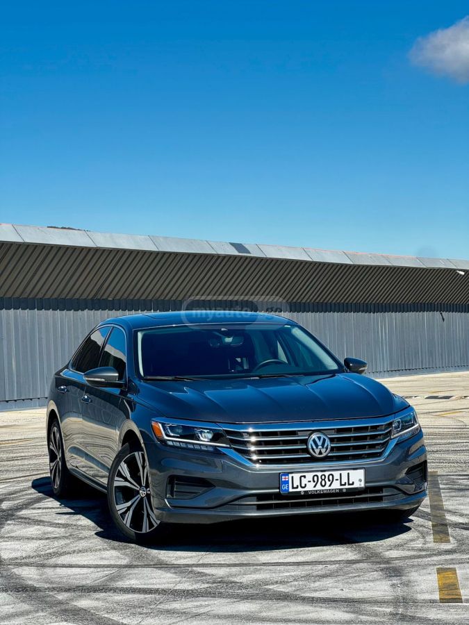 Volkswagen Passat - фото 4