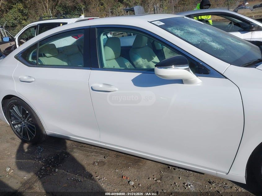 Lexus ES 350 2025 — миниатюра 12