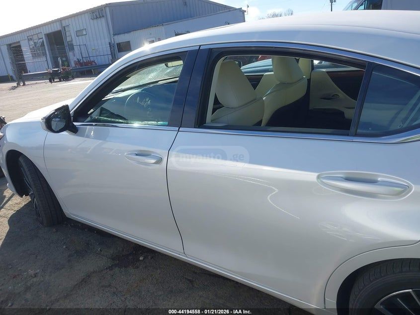 Lexus ES 350 2025 — миниатюра 13