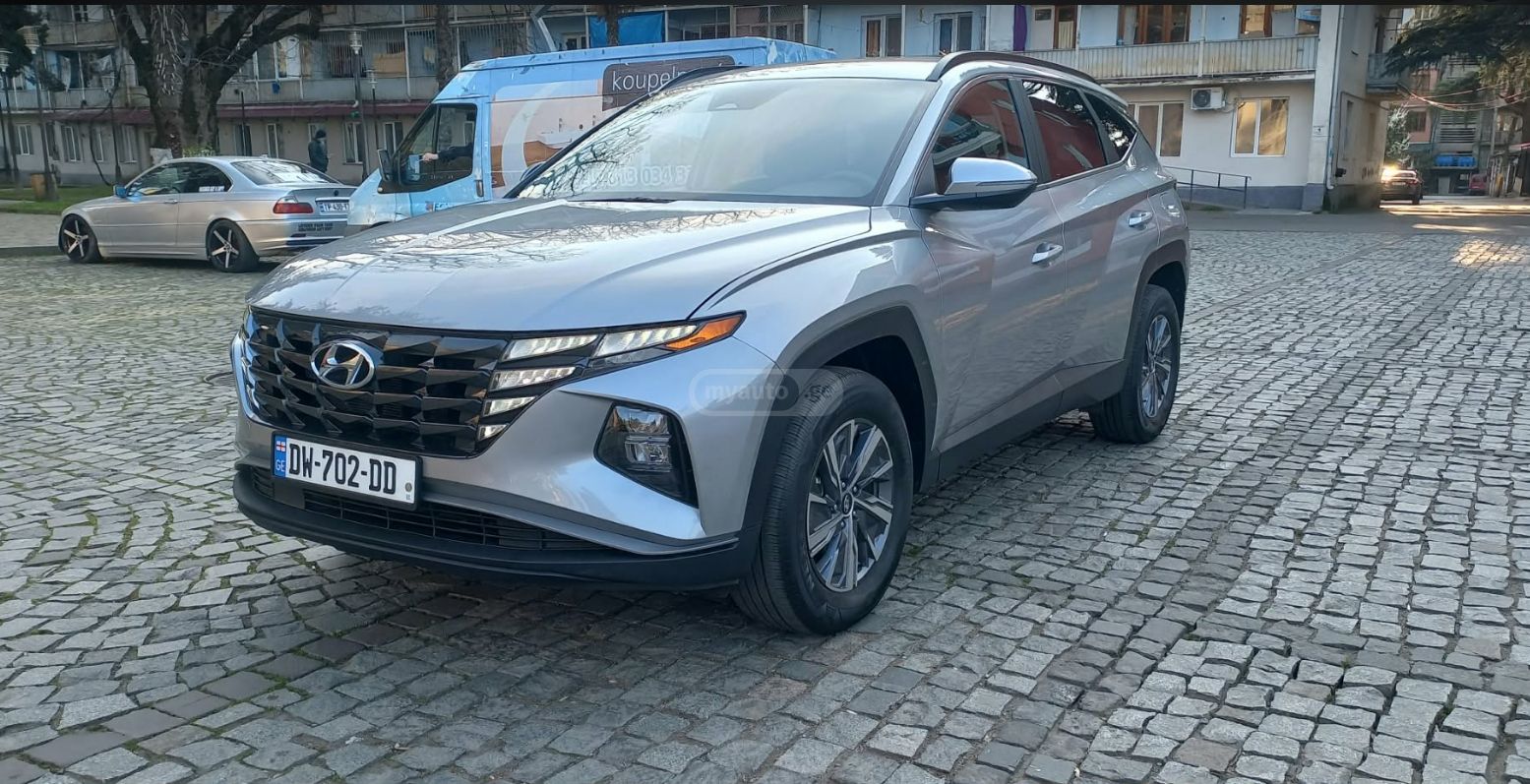 Hyundai Tucson - фото 1