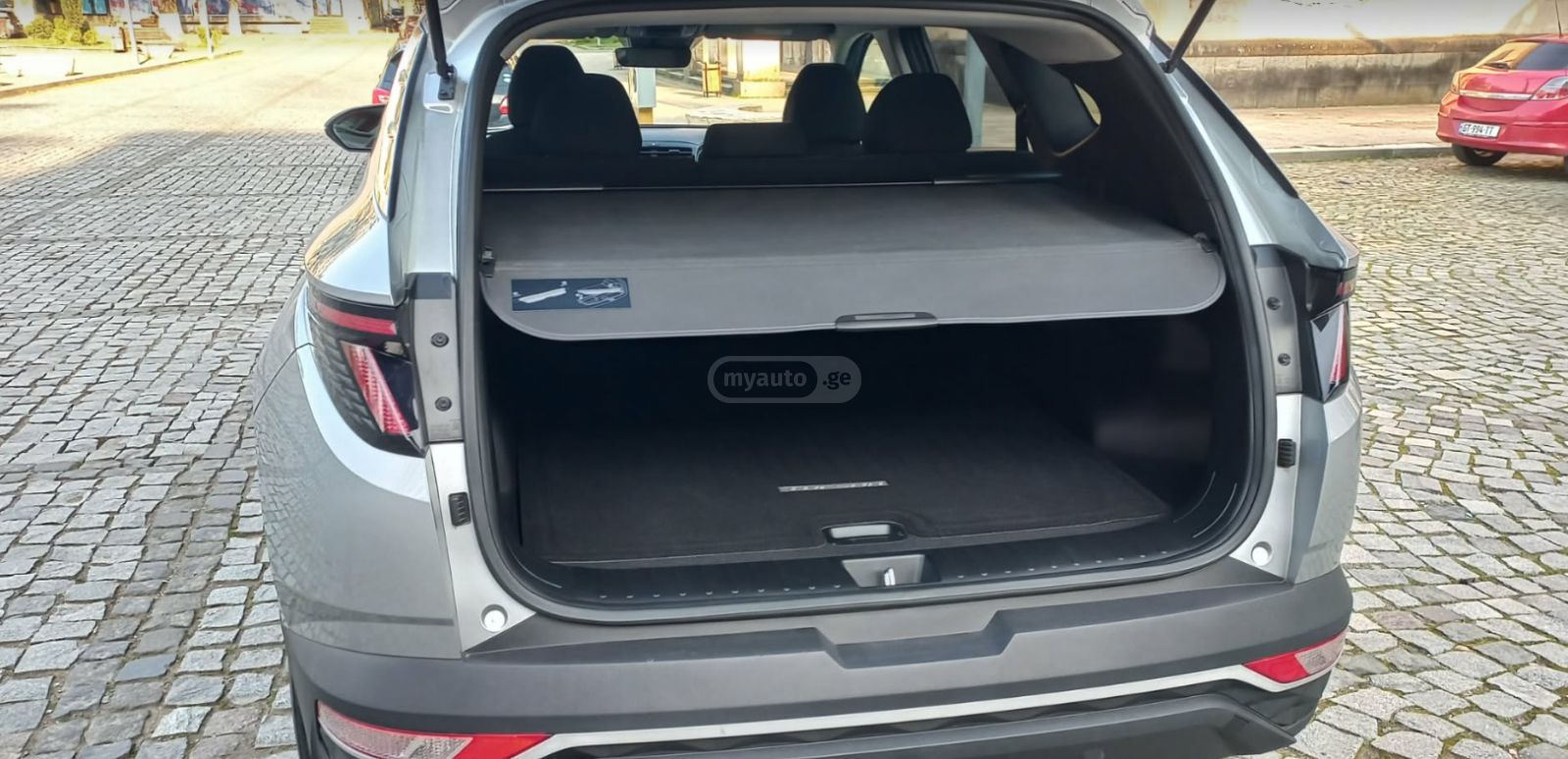 Hyundai SE 4dr All-Wheel Drive Automat — миниатюра 6