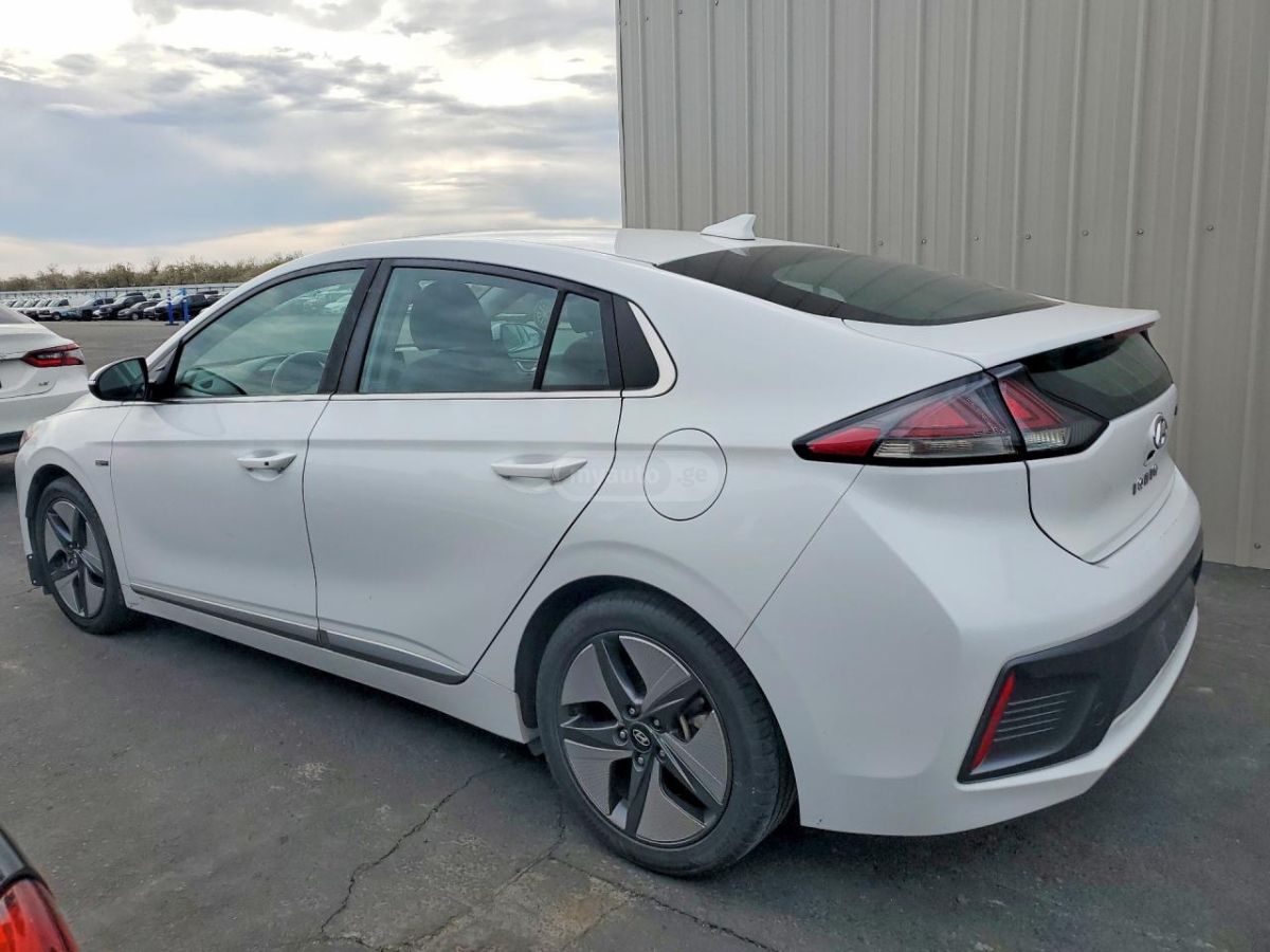 Hyundai Ioniq SEL 4dr Hatchback Automatic 2021 — миниатюра 2
