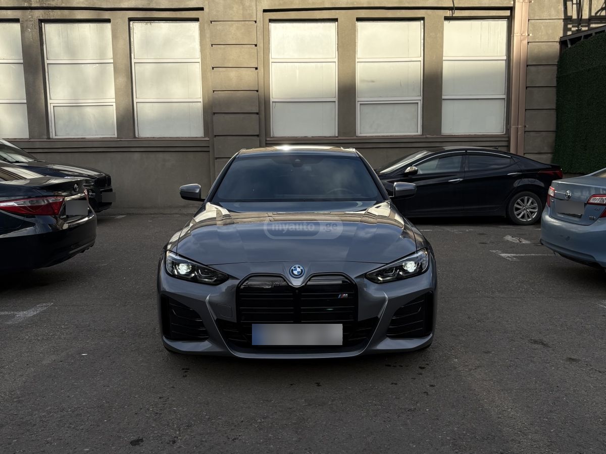 BMW  — миниатюра 1