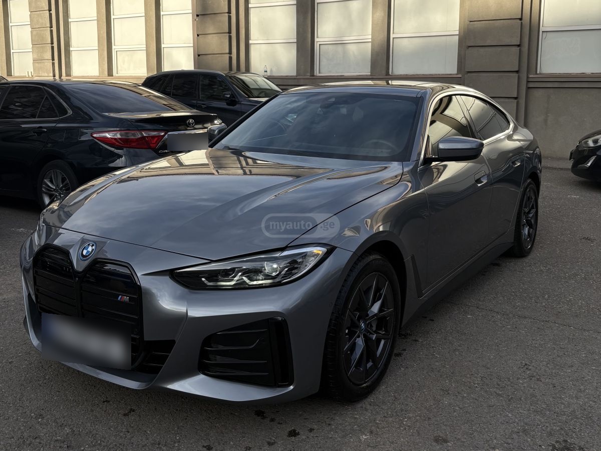 BMW  — миниатюра 3