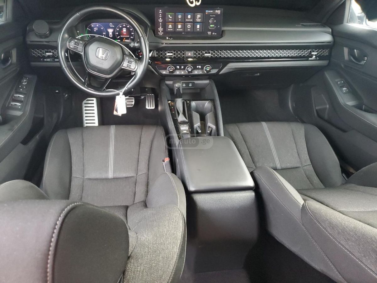 Honda Accord - фото 8