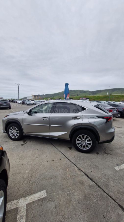 Lexus NX 200 - фото 5