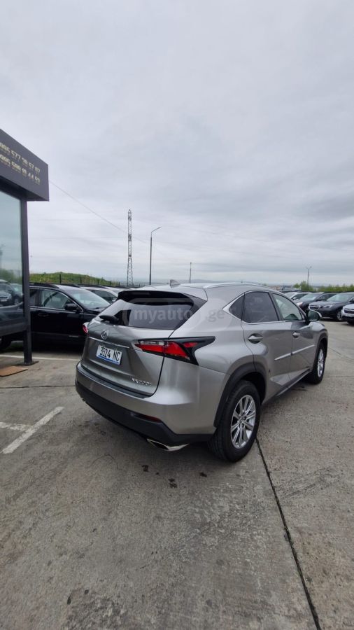 Lexus NX 200 - фото 8