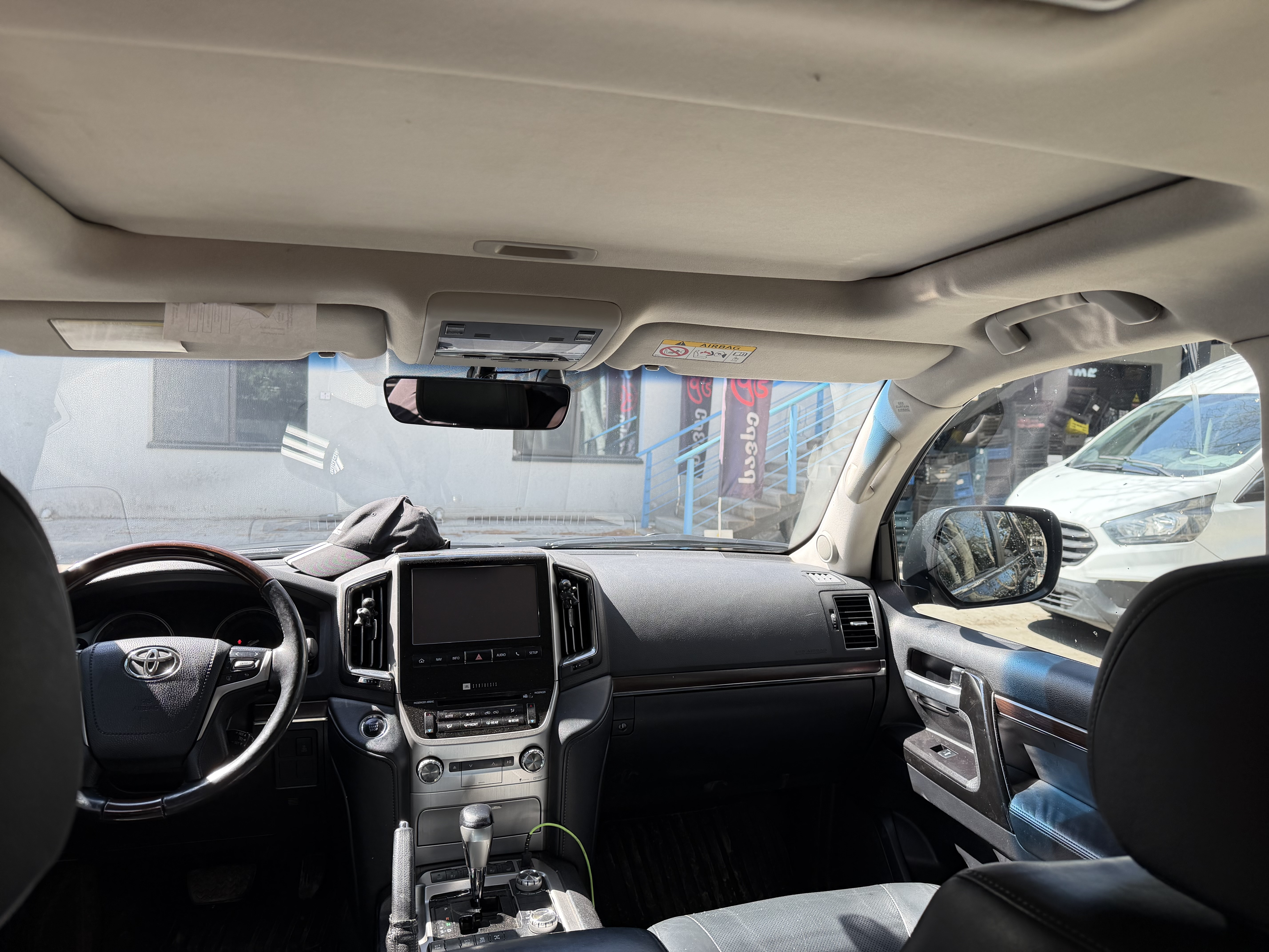 Toyota Land Cruiser - фото 3