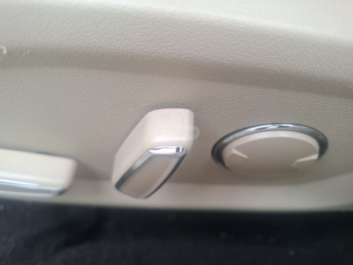 Ford Fusion - фото 12