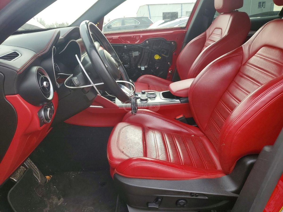 Alfa Romeo Stelvio - фото 7