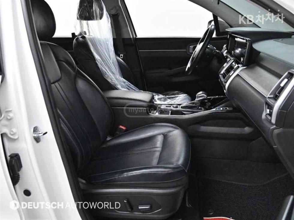 Kia Sorento - фото 9