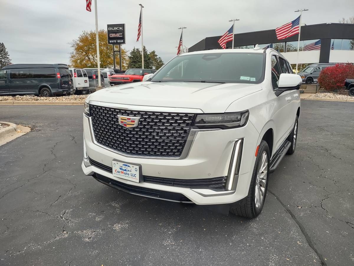 Cadillac Escalade - фото 1