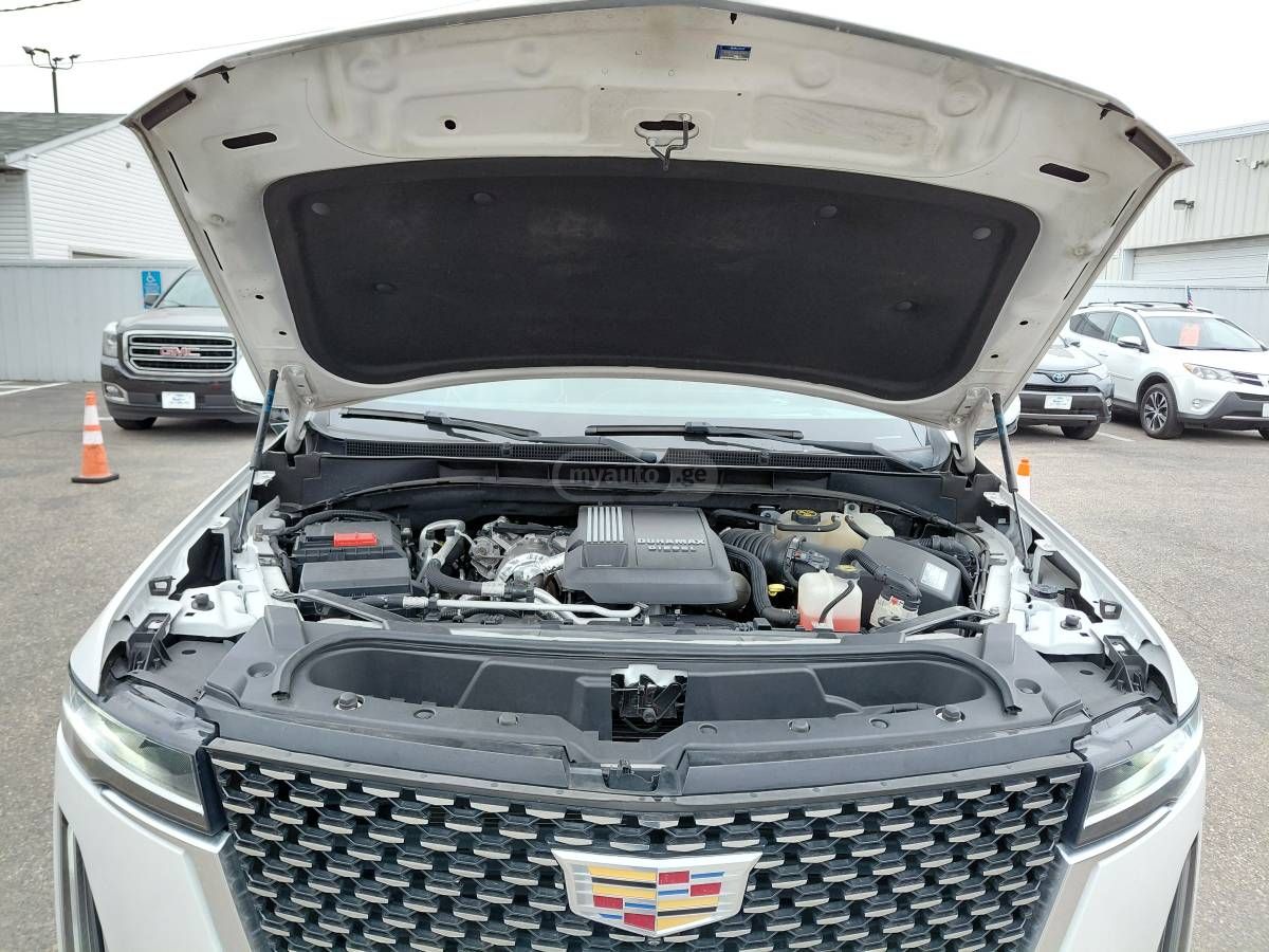 Cadillac Escalade - фото 10