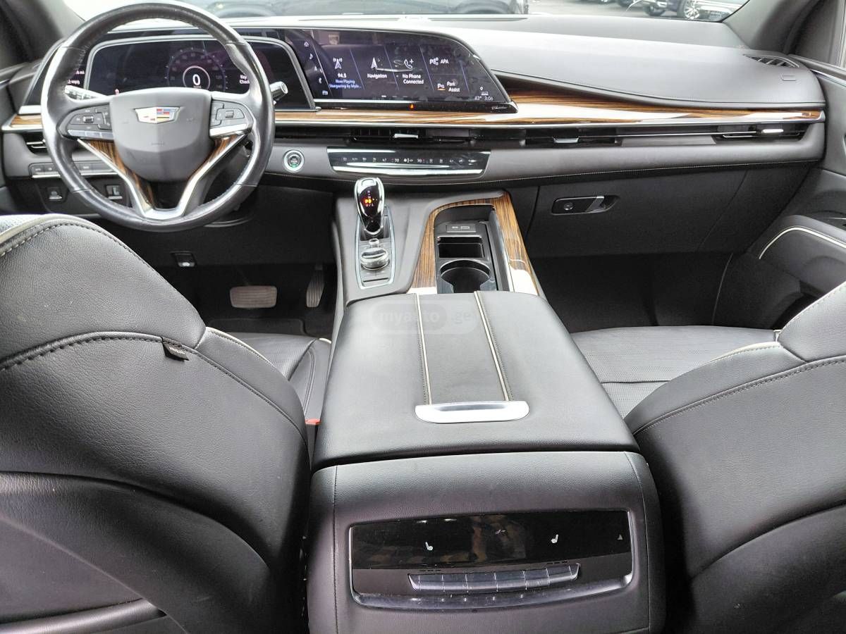 Cadillac Escalade - фото 11