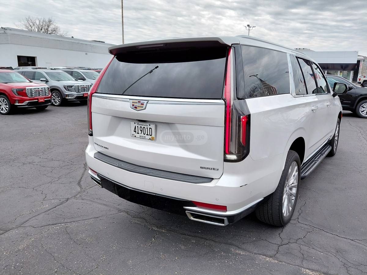 Cadillac Escalade - фото 4