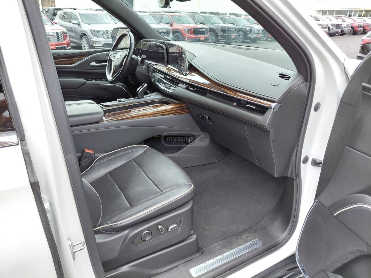 Cadillac Escalade - фото 6