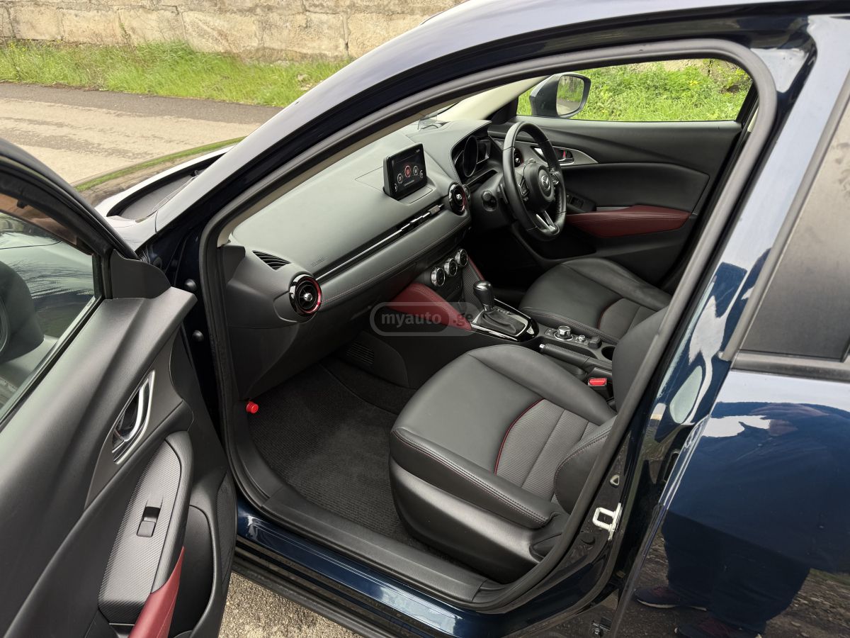 Mazda CX-3 - фото 11