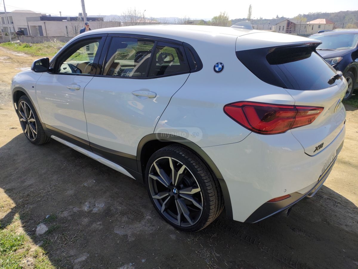 BMW X2 - фото 3