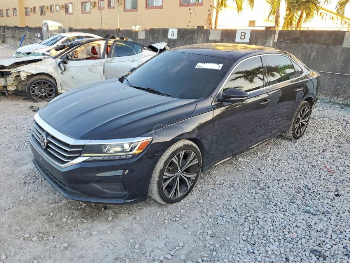 Volkswagen Passat - фото 1