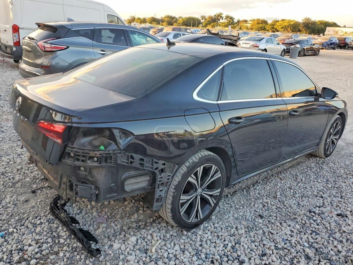 Volkswagen Passat - фото 3