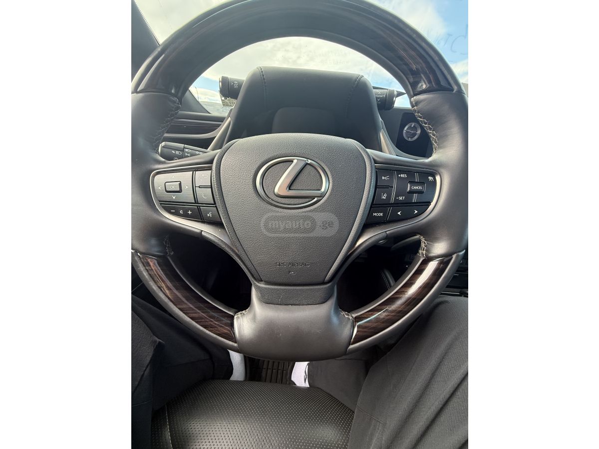 Lexus ES 350 - фото 11