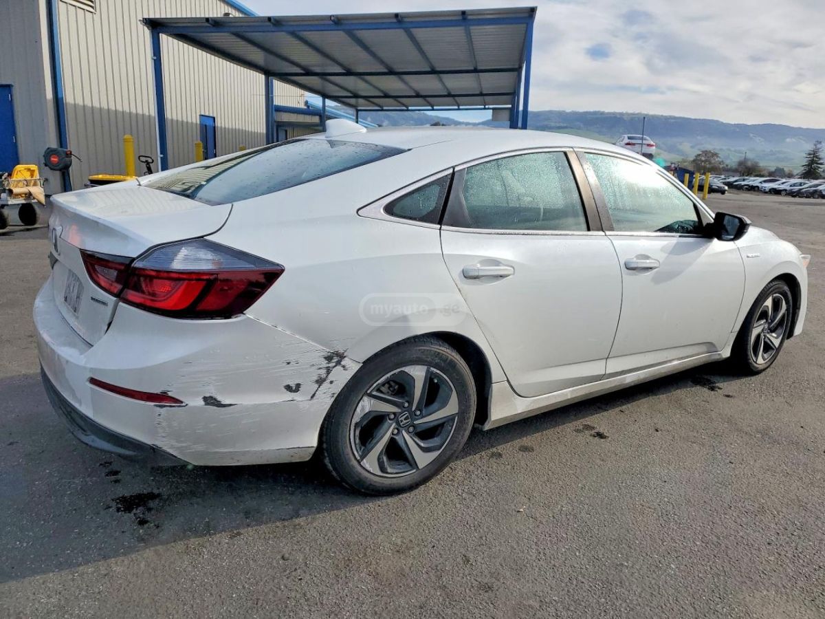 Honda Insight - фото 3