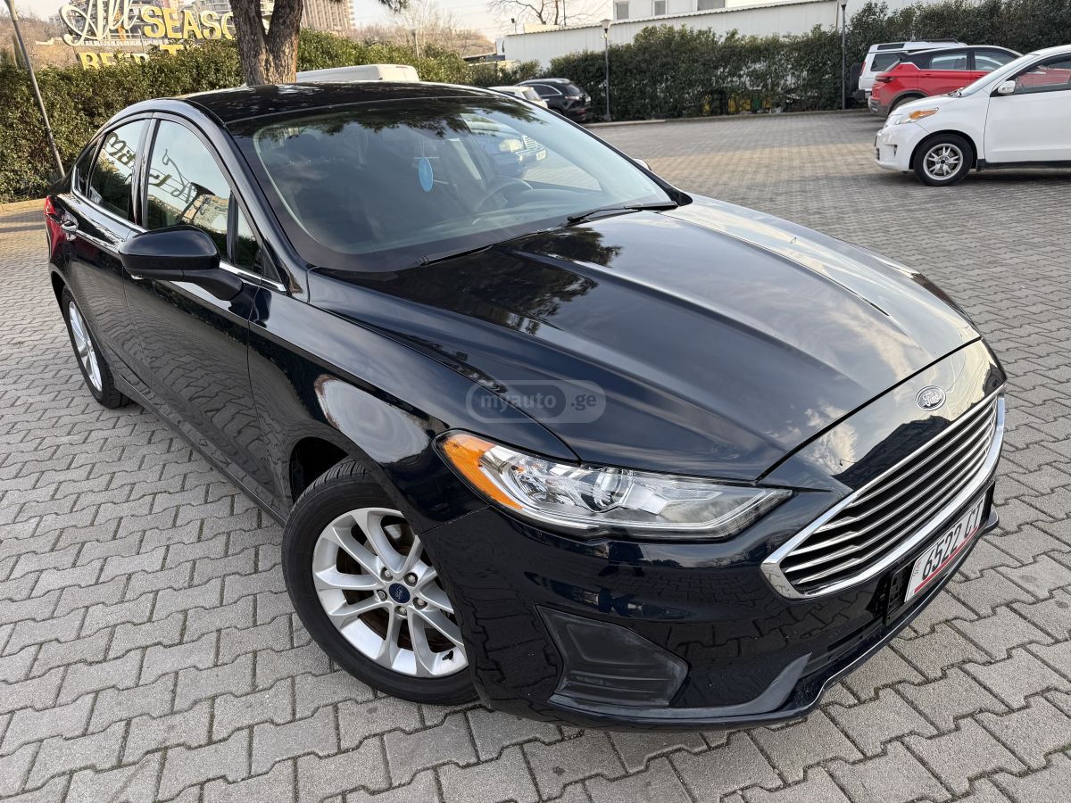 Ford Fusion - фото 6