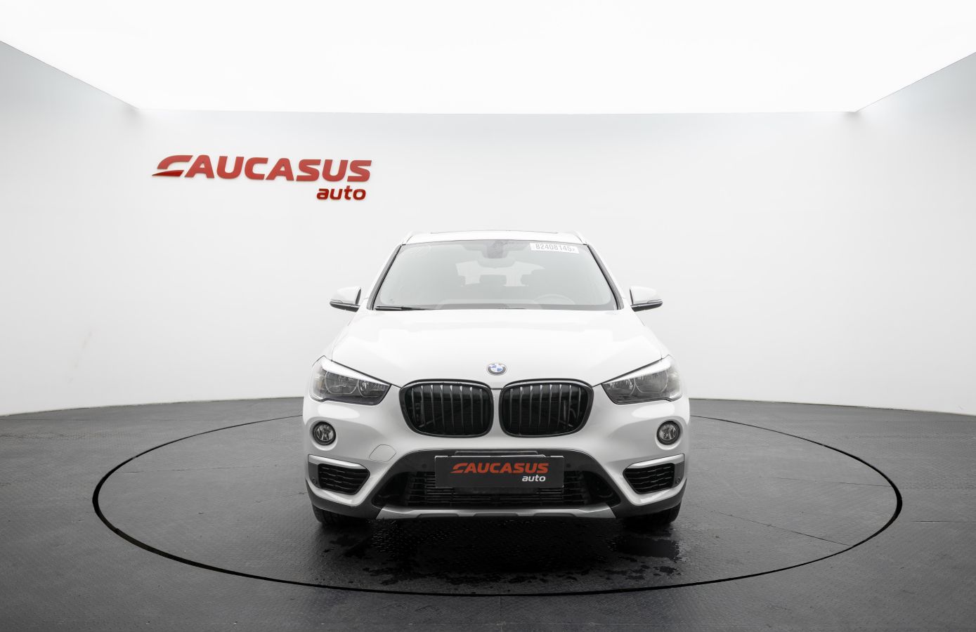 BMW X1 - фото 2