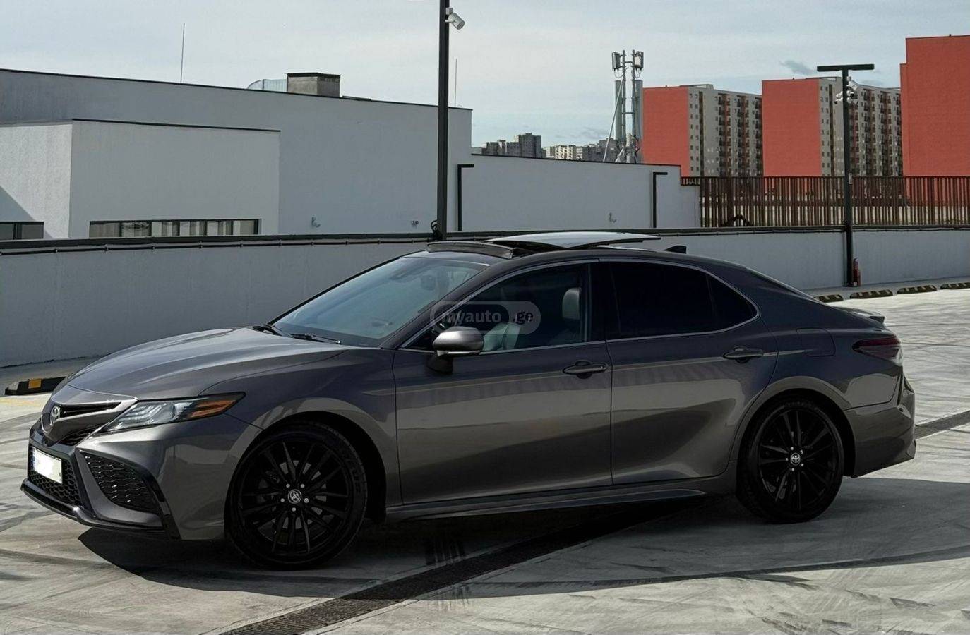 Toyota Camry - фото 4