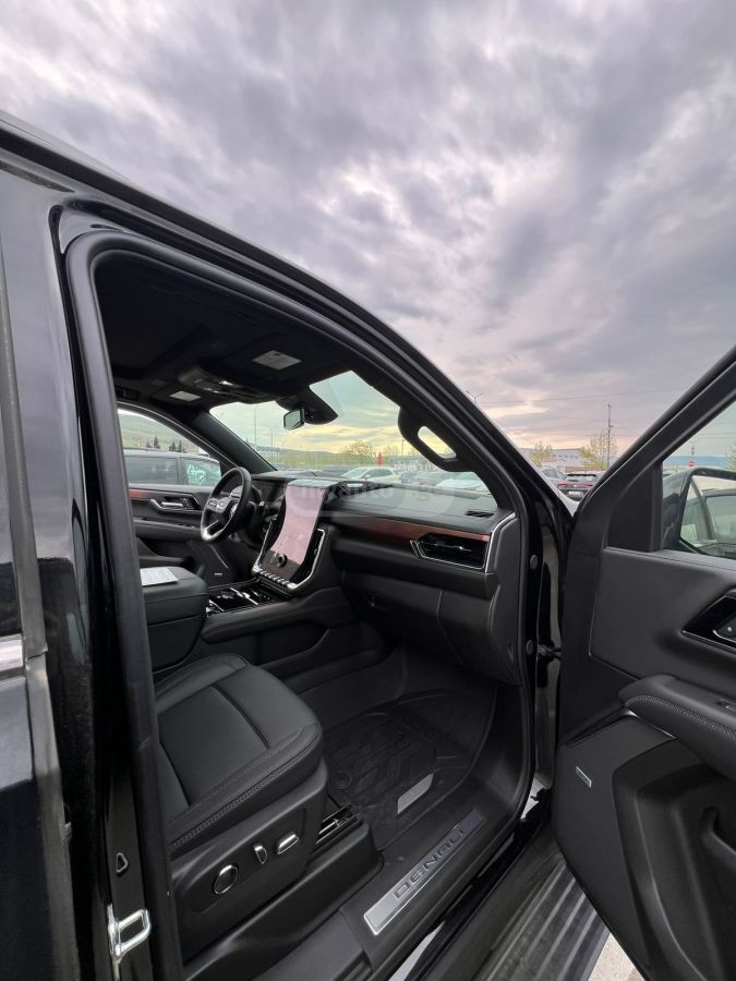 GMC Yukon - фото 10