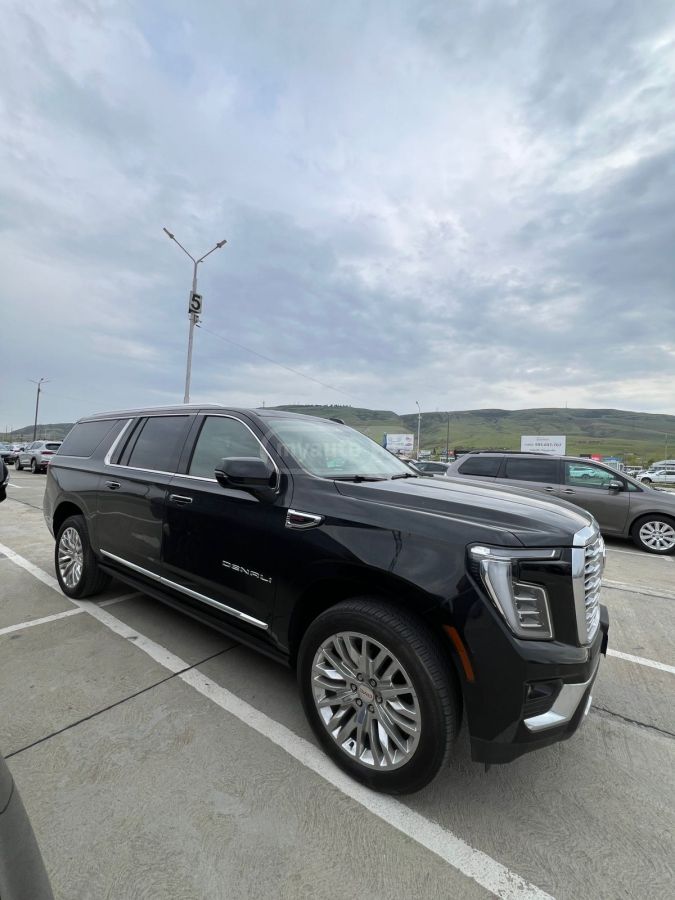 GMC Yukon - фото 12