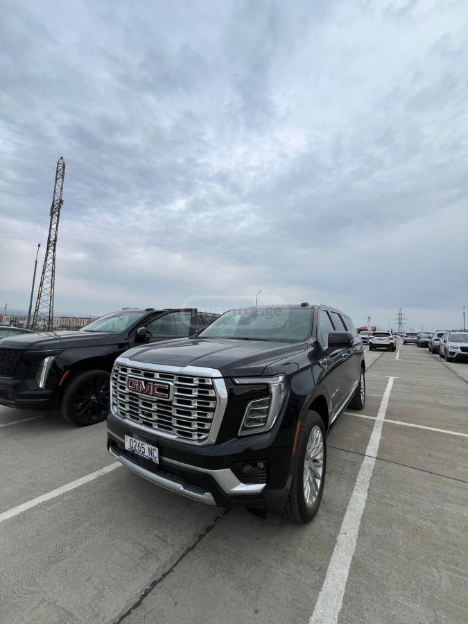 GMC Yukon - фото 3