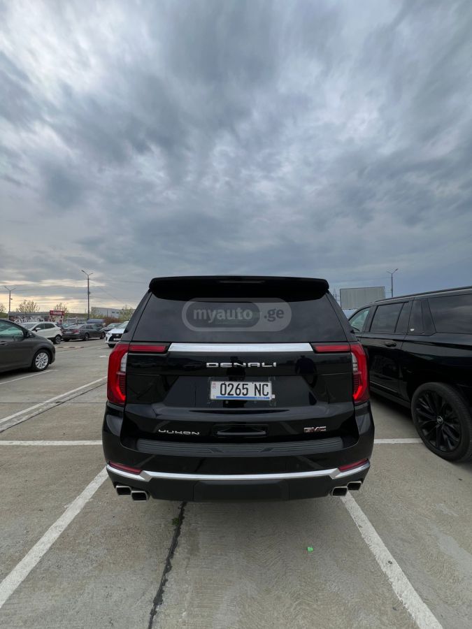 GMC Yukon - фото 7