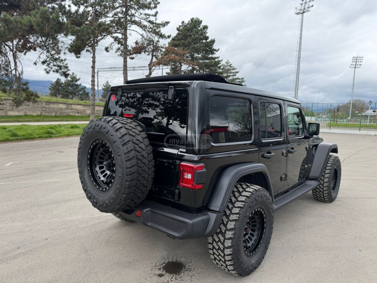 Jeep Wrangler - фото 4