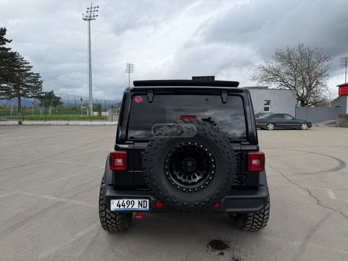 Jeep Wrangler - фото 5