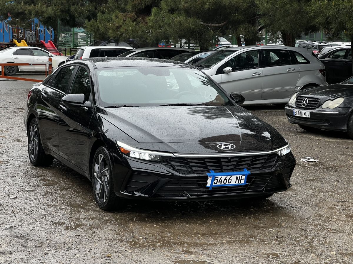 Hyundai Elantra - фото 14