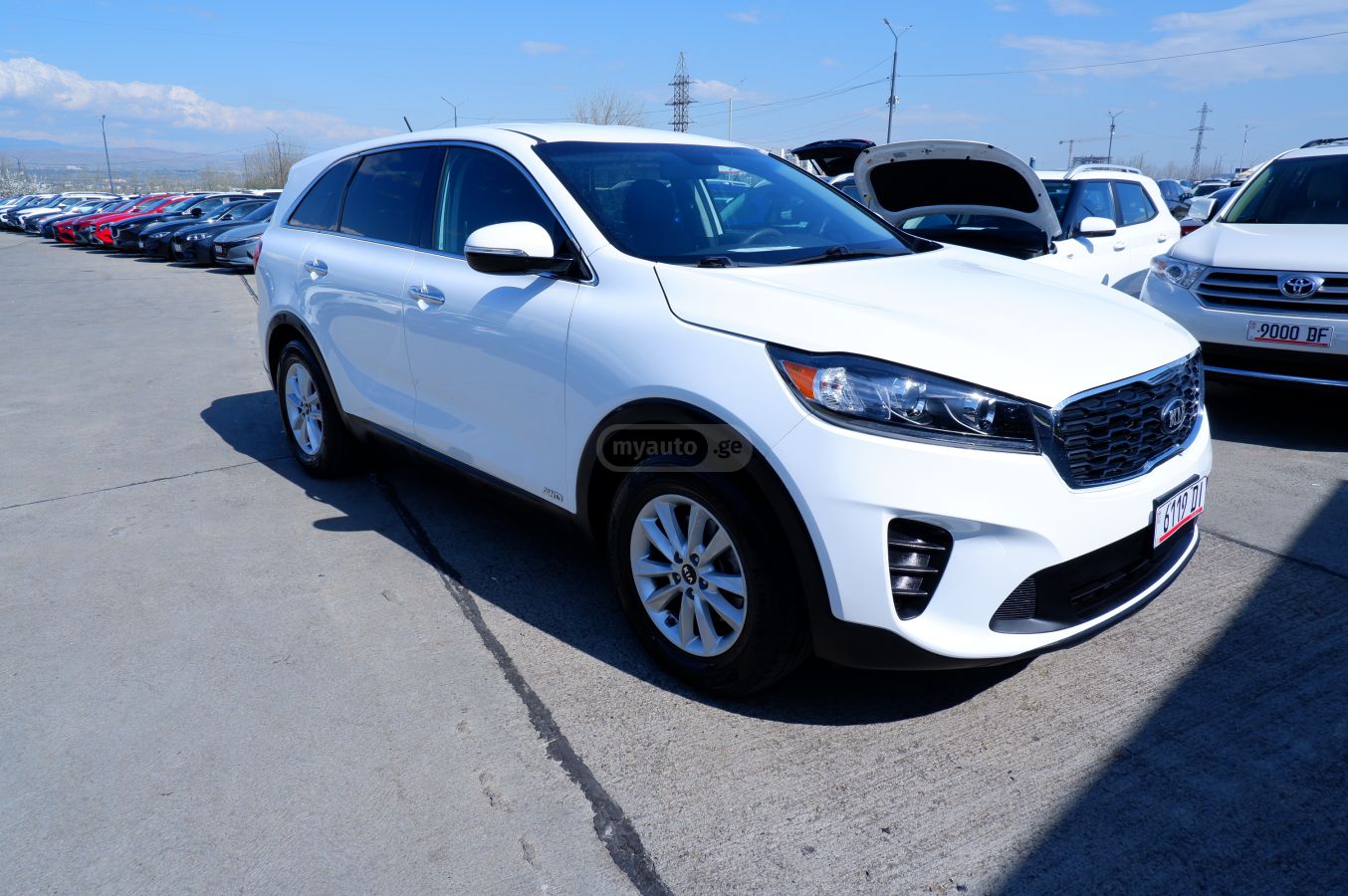 Kia Sorento - фото 3